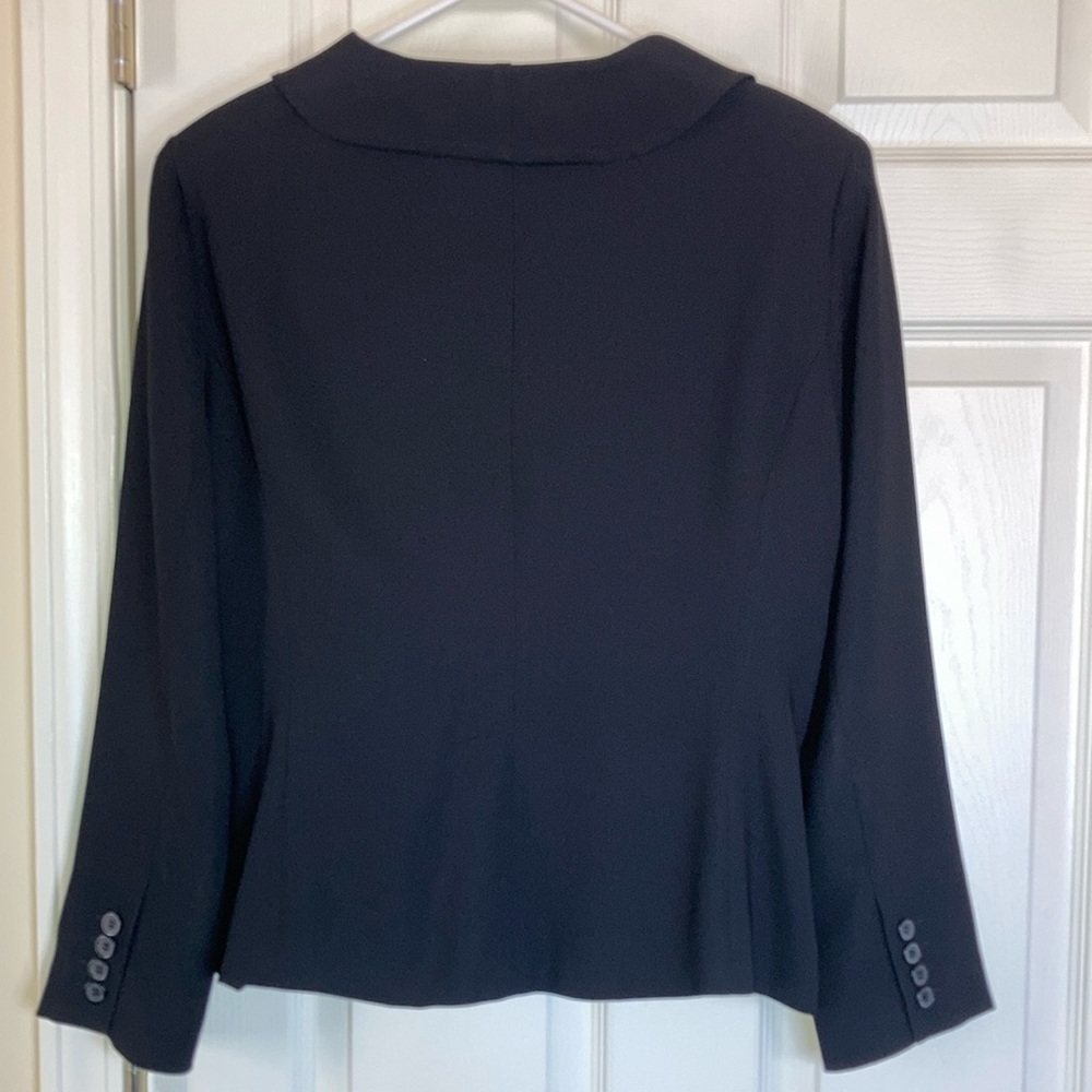 NyGard Black Womens Ruffled Front Jacket - Picture 5 of 5